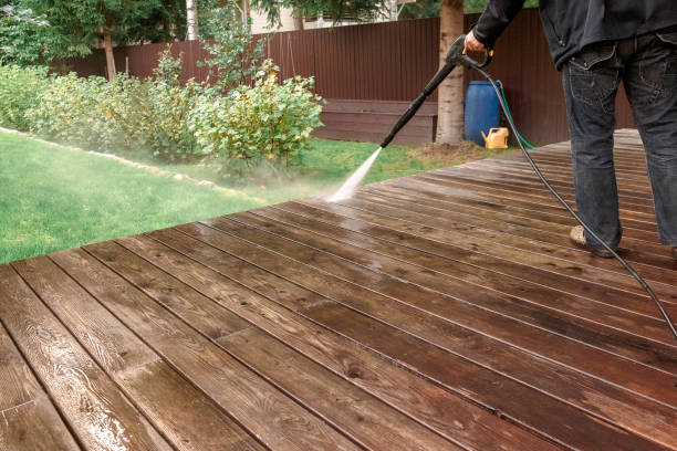 Best Pool Deck Cleaning  in Richmond West, FL
